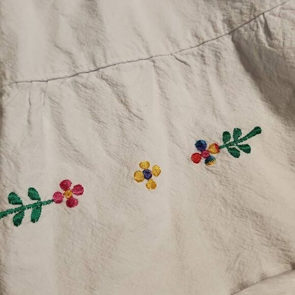 Eloy NWT Girls Embroidered Sundress Size 4 Small - Picture 2 of 9
